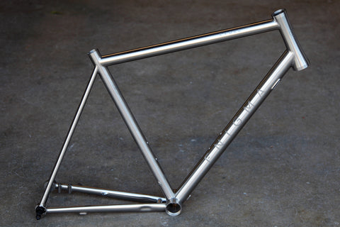 #F10 Evoke Titanium Road Frame | Size 58cm